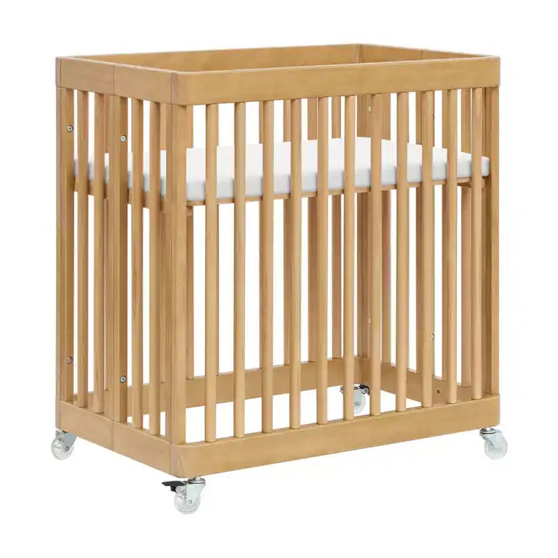 Lettino trasformabile 8-in-1 Babyletto Pogo con kit di conversione per tutte le fasi
