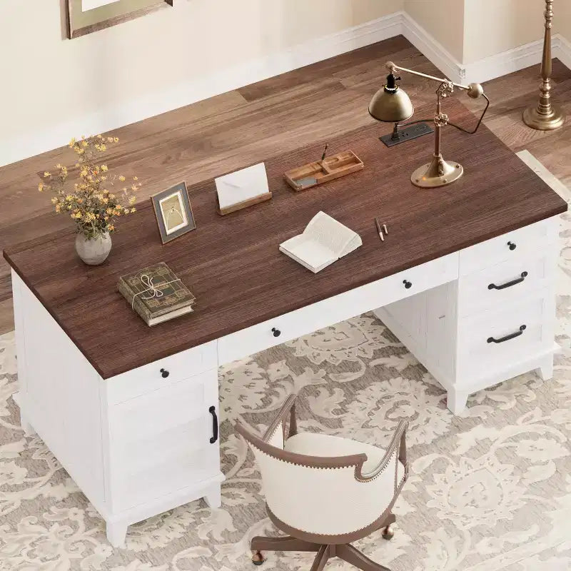 Bureau de direction de 60 po avec tiroirs, bureau à domicile avec station de recharge, bureau d’ordinateur et d’écriture en bois pour étude, table de conférence pour salon