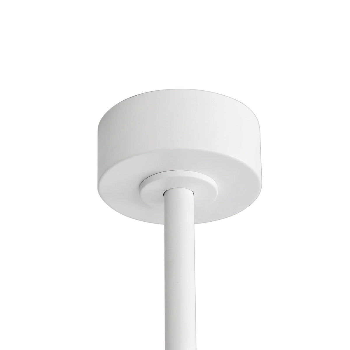 65 tuuman musta LED-kattotuuletin, 8 lapaa, valo ja kaukosäädin