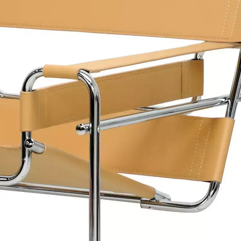 Fauteuil d’appoint moderne du milieu du siècle Baxton Studio Jericho en cuir beige : finition chromée, pieds anti-rayures, entièrement assemblé