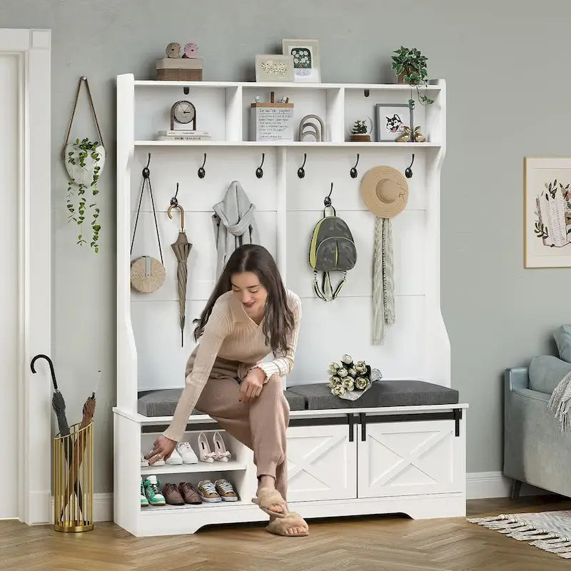 Vestiaire avec banc et rangement pour chaussures, portemanteau avec porte de grange