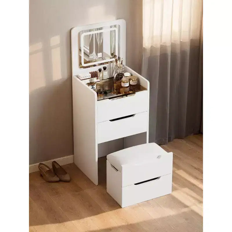 Okak 3-in-1-kaptafel met opklapbare spiegel, compacte kaptafel met zichtbaar glazen blad en gewatteerde kruk, kaptafelbureau voor de slaapkamer